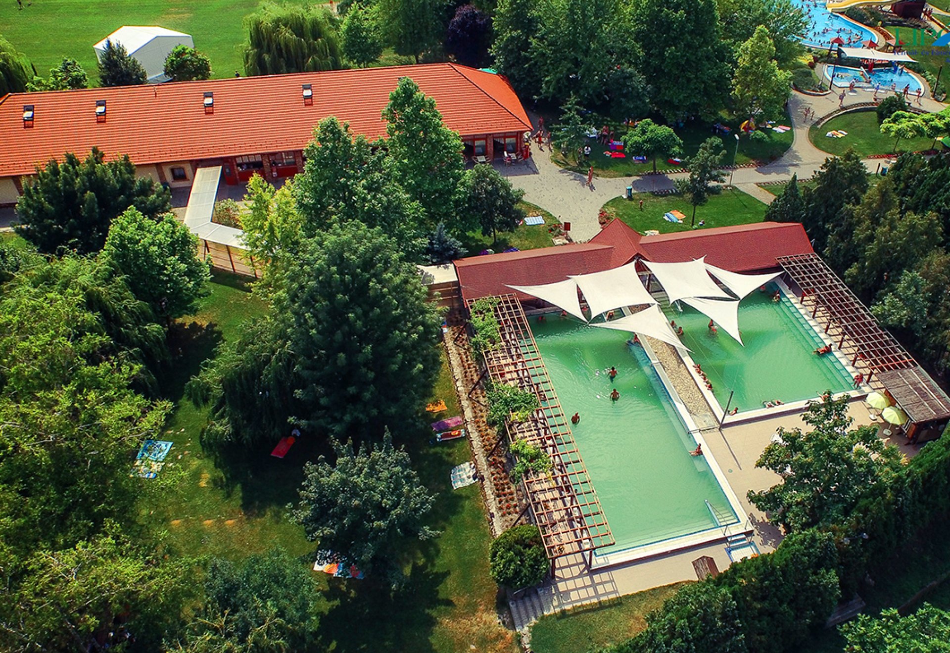 Téli feltöltődés a Lipóti Termálfürdőben – Pihenés és kikapcsolódás a hideg napokon